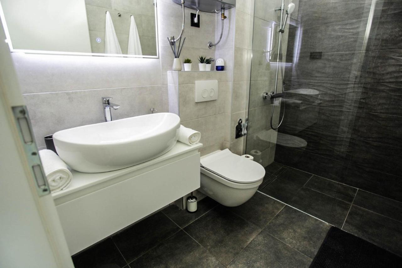 Apartamento Leelee Rijeka Exterior foto