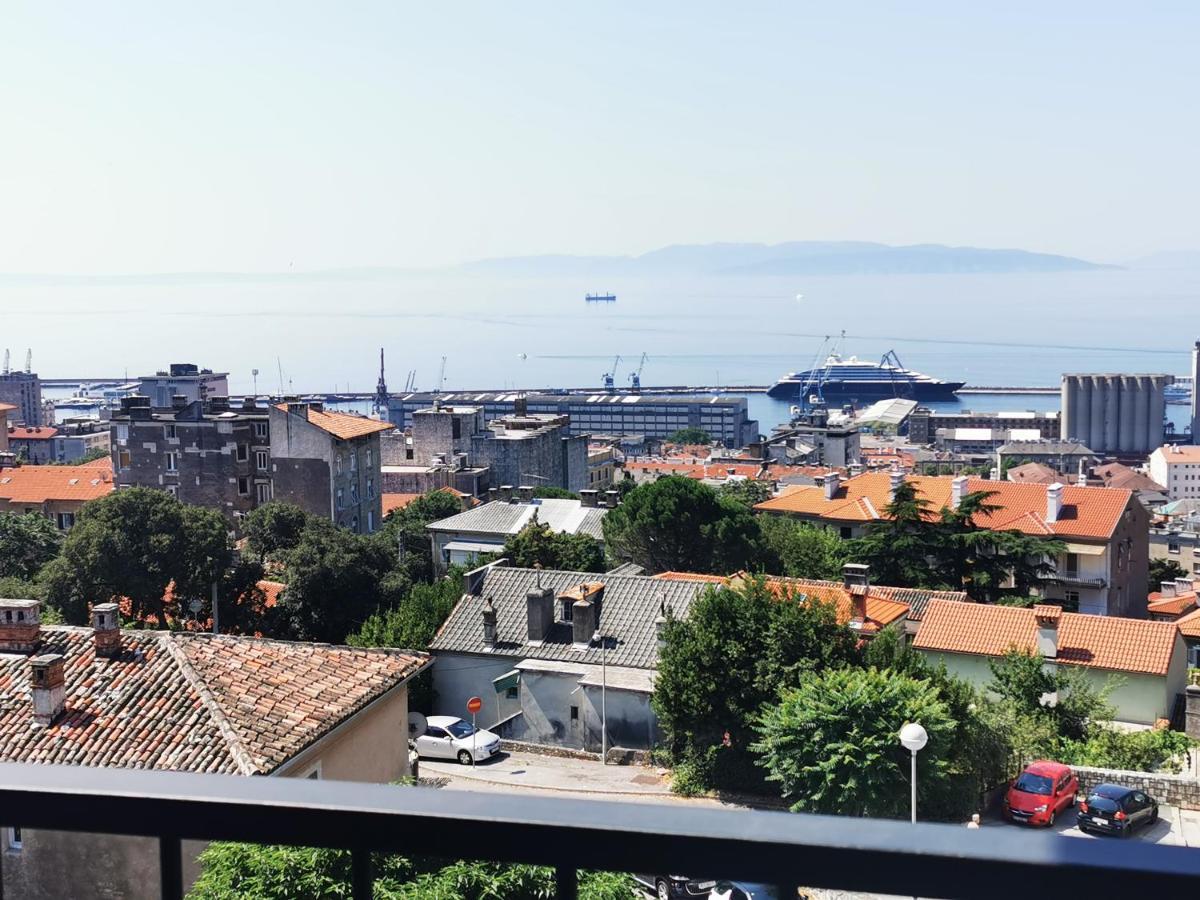 Apartamento Leelee Rijeka Exterior foto